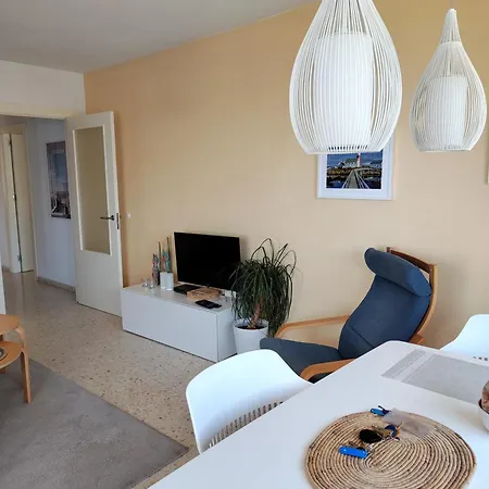 Aussicht Und Garage Gute Lage Geraeumig Apartment