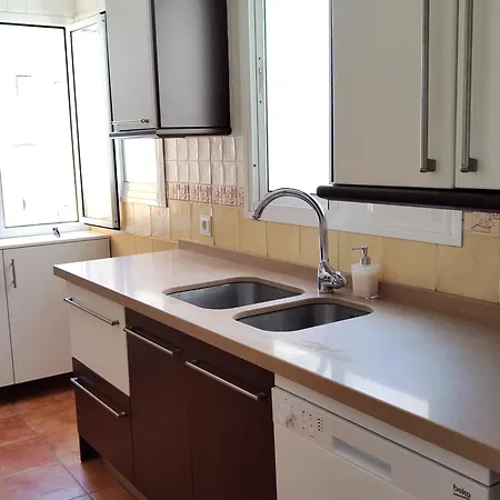 Apartment Aussicht Und Garage Gute Lage Geraeumig *