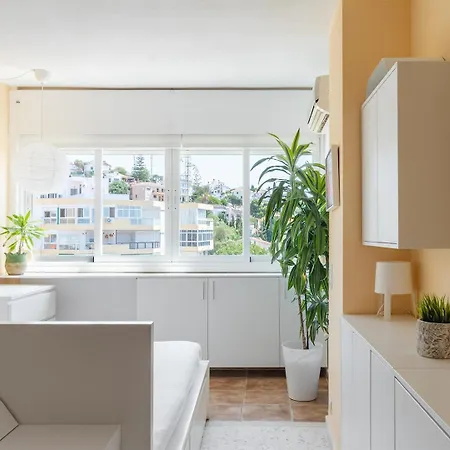 Aussicht Und Garage Gute Lage Geraeumig דירה